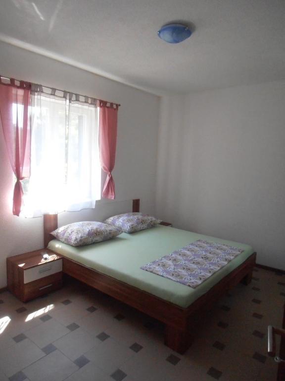Apartment Afrika Makarska Quarto foto